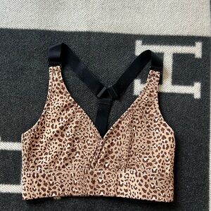 Varley Top in Leopard
